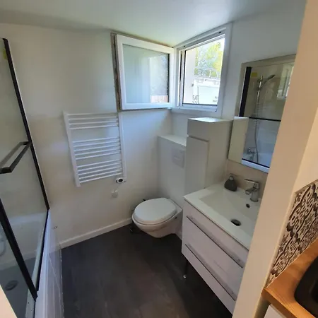 Semesterbostad Maison Entre Et Foret